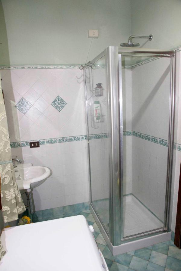 오트리콜리 Casale San Pietro B&B 외부 사진